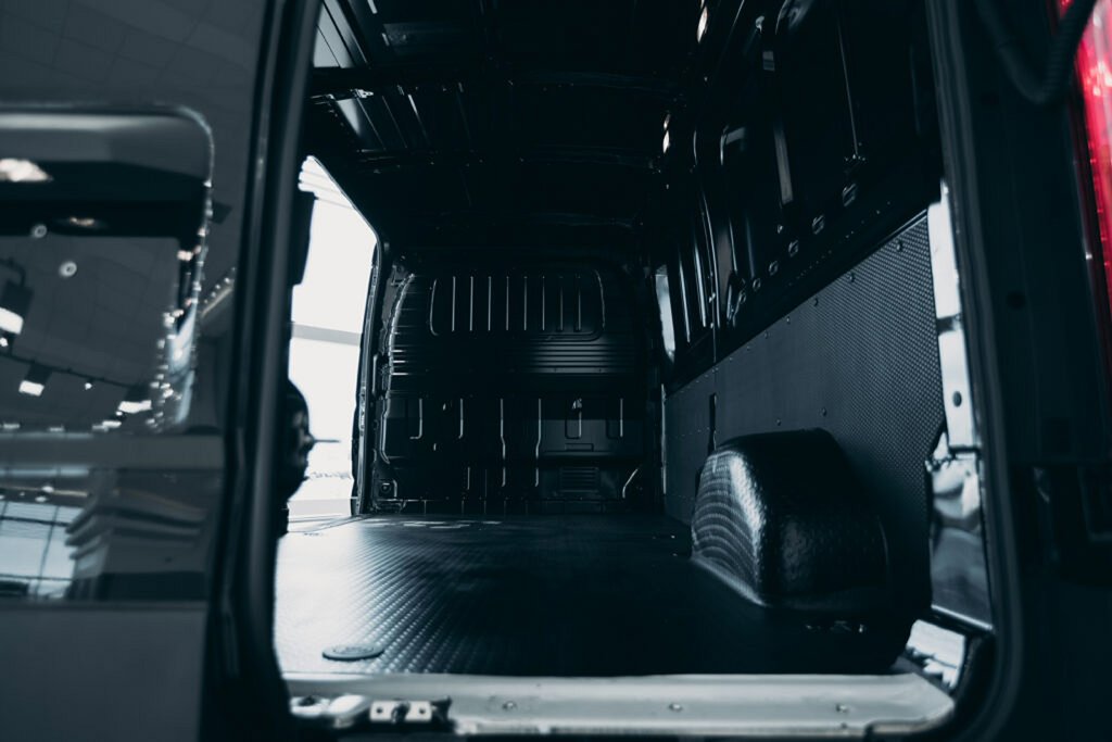 Maxus Deliver 9 Chassis Cab E MWB Electric FWD 150KW Chassis CAB 65KWH