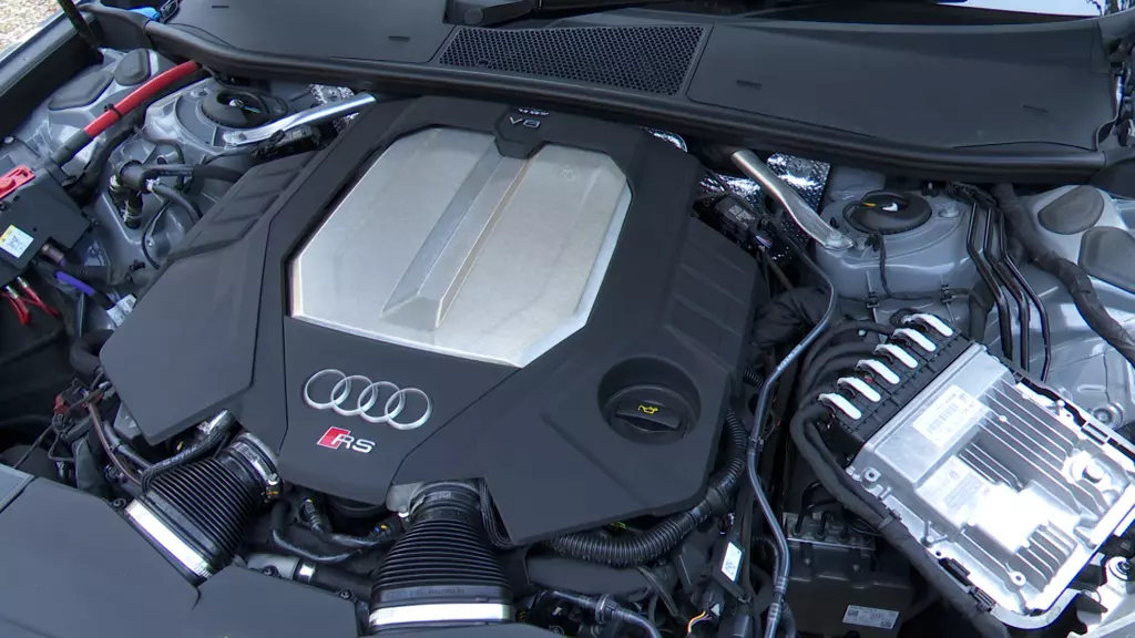Audi RS6 RS 6 TFSI Quattro 5dr Tiptronic Comfort+Sound