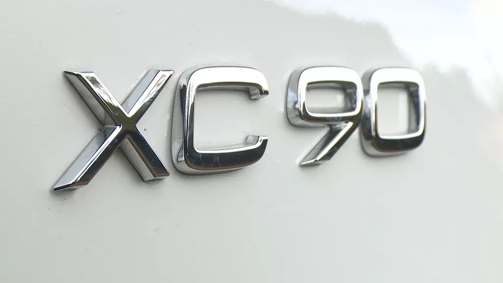 Volvo XC90 2.0 T8 455 RC PHEV Plus Dark 5dr AWD Geartronic